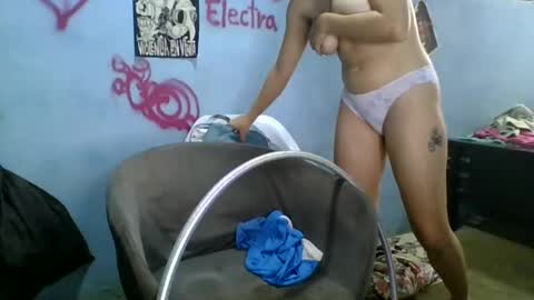love_electra online show from 02.26.25