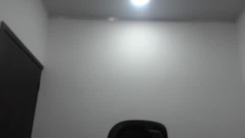 Nina online show from 09.29.25