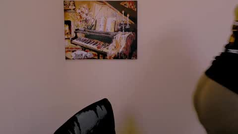 Alexya online show from 03.05.25