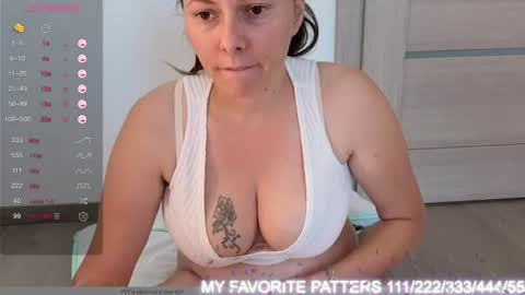 Snapshot of love_jessy_love chatting on 07.30.26 jessmy pleasure is in your hands s online show from 07.30.26