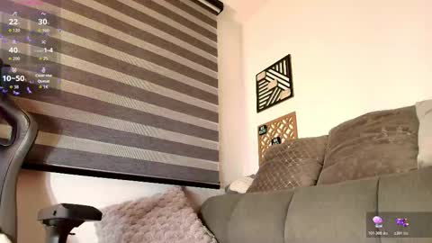 Snapshot of love_sharol chatting on 10.25.25 Sharol Leon online show from 10.25.25