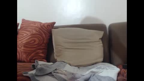 Snapshot of love_to_cum_4u chatting on 10.08.25 Trisha online show from 10.08.25