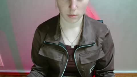 Vivian online show from 12.17.25