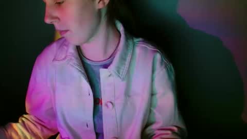 Vivian online show from 02.13.26