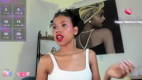 Snapshot of lovecurls_ chatting on 12.15.24 Luna online show from 12.15.24