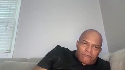 Snapshot of loved19 chatting on 02.01.26 loved19 online show from 02.01.26