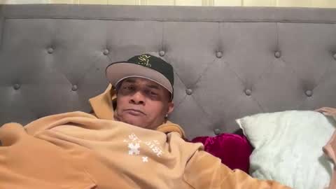 Snapshot of loved19 chatting on 02.15.26 loved19 online show from 02.15.26