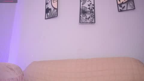 katalina   online show from 04.15.26