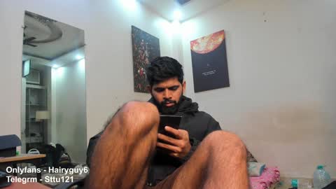 Snapshot of lovehairyindian chatting on 01.28.25 Indian hairy online show from 01.28.25