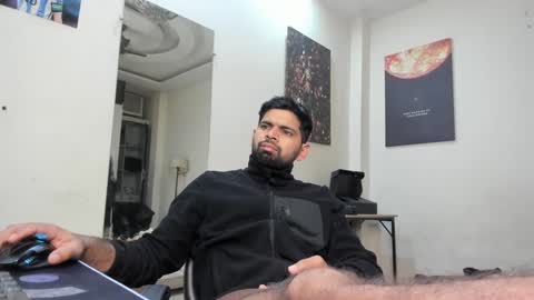 Snapshot of lovehairyindian chatting on 02.28.25 Indian hairy online show from 02.28.25