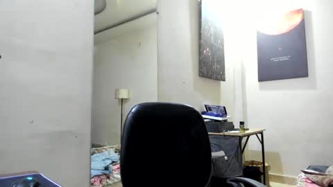 Snapshot of lovehairyindian chatting on 03.03.25 Indian hairy online show from 03.03.25