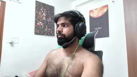 Snapshot of lovehairyindian chatting on 09.20.25 Indian hairy online show from 09.20.25
