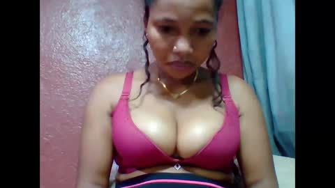 loveinlife750427 online show from 11.30.25