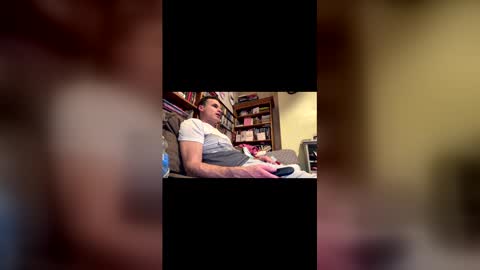 Snapshot of loveit23456 chatting on 12.01.25 getnaked123 online show from 12.01.25