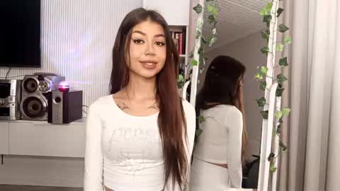 Flora online show from 02.20.26