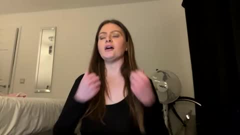 LoveLavender  online show from 01.20.25
