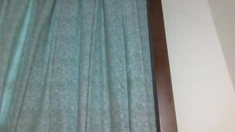 Snapshot of lovelbrownie chatting on 11.08.25 lovelbrownie online show from 11.08.25