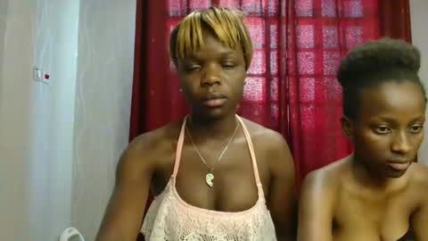 Snapshot of lovelent_shaz chatting on 02.14.26 Shaz online show from 02.14.26