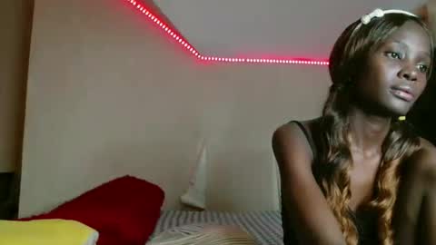 Snapshot of lovelent_shaz chatting on 02.21.26 Shaz online show from 02.21.26