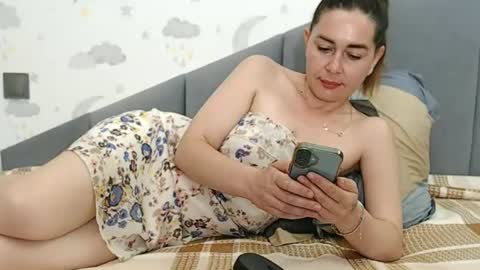 Snapshot of lovellykitty_1 chatting on 06.26.26 lovellykitty online show from 06.26.26