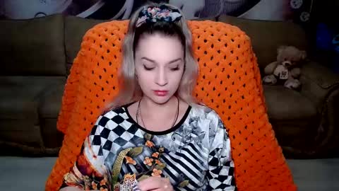 private open online show from 12.10.24