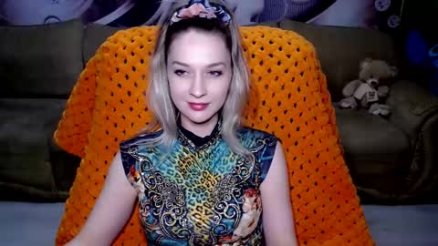 private open online show from 01.12.25
