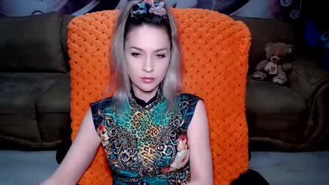 private open online show from 01.26.25