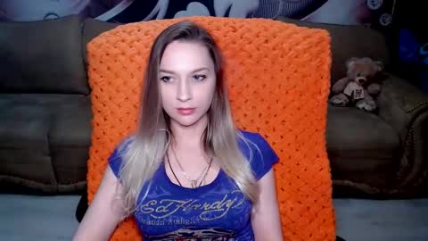 private open online show from 02.04.25