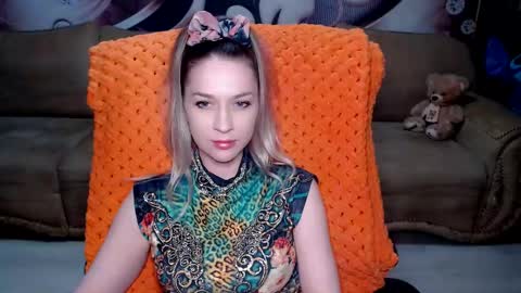 private open online show from 02.21.25