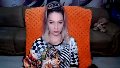 private open online show from 03.02.25