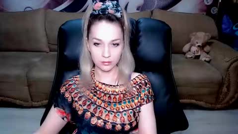 private open online show from 03.09.25