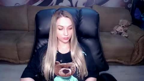 private open online show from 09.09.25