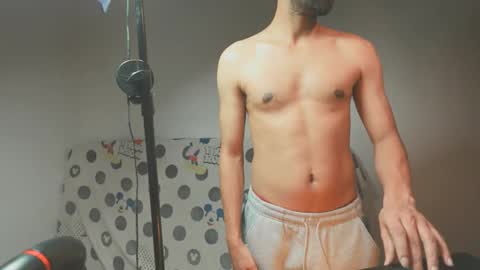 Lovely Person online show from 02.05.25
