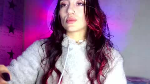 Snapshot of lovely_akira_xwx chatting on 05.05.26 Tami online show from 05.05.26