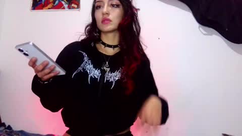 Snapshot of lovely_akira_xwx chatting on 05.19.26 Tami online show from 05.19.26