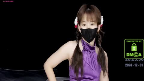 Snapshot of lovely_asahi chatting on 12.31.24 lovely asahi online show from 12.31.24