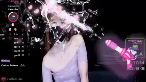 Snapshot of lovely_asahi chatting on 09.20.25 lovely asahi online show from 09.20.25