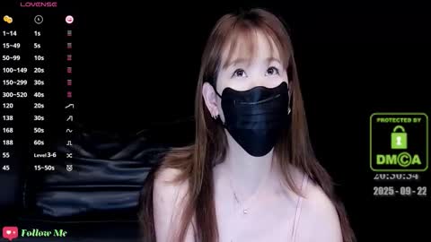 Snapshot of lovely_asahi chatting on 09.22.25 lovely asahi online show from 09.22.25