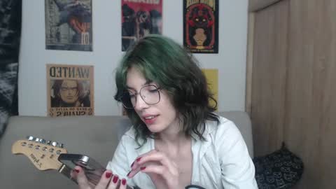 Cassie online show from 02.02.25