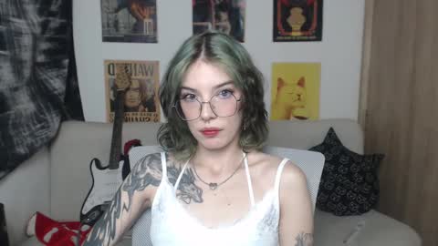 Cassie online show from 02.13.25