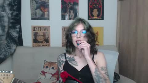 Cassie online show from 02.17.25