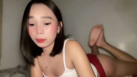 lovely_cittie18 online show from 12.05.25