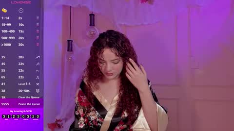 Emma online show from 10.21.25