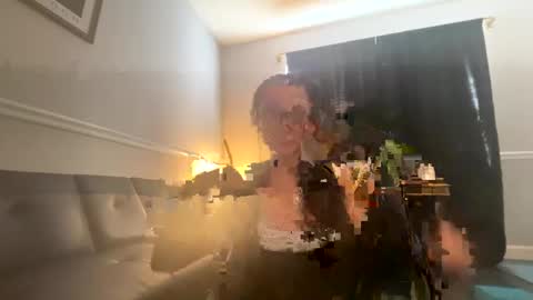 Snapshot of lovely_goddess2 chatting on 10.15.25 Lana online show from 10.15.25