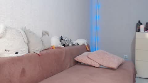 Snapshot of lovely_hayley chatting on 10.23.25 Lovely Hayley online show from 10.23.25