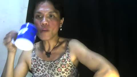 Snapshot of lovely_manificent4u chatting on 04.05.26 Lest online show from 04.05.26