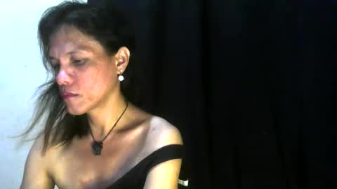 Snapshot of lovely_manificent4u chatting on 04.10.26 Lest online show from 04.10.26
