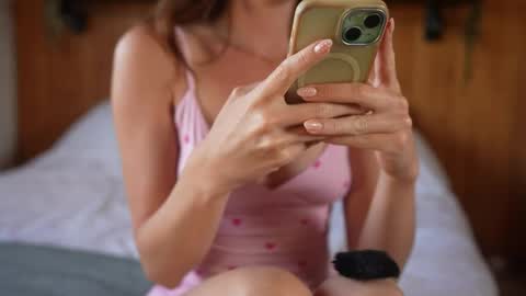 Snapshot of lovely_nat chatting on 05.09.26 Natasha - IG online show from 05.09.26