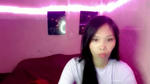Snapshot of lovely_pinayxxx chatting on 02.18.26 lovely_pinayxxx online show from 02.18.26