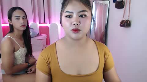 lovely_shine online show from 02.25.26